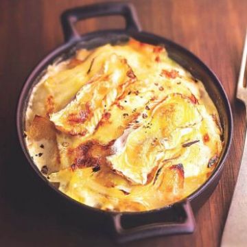 Gratin de camembert aux deux pommes Gratin de camembert aux deux pommes