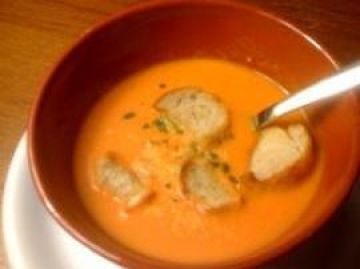 Velouté de tomates à l'italienne Velouté de tomates à l'italienne