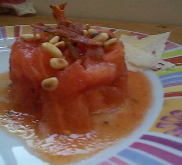 Tartare de tomates, jambon croustillant Tartare de tomates, jambon croustillant