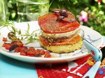 Millefeuille de thon et polenta aux poivrons Millefeuille de thon et polenta aux poivrons