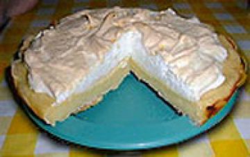 Tarte au citron meringuée de grand-mère Tarte au citron meringuée de grand-mère