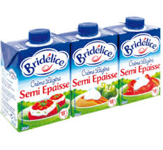 Crème fraîche semi-épaisse Crème fraîche semi-épaisse