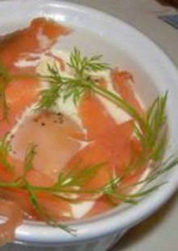Oeuf cocotte aneth et saumon fumé Oeuf cocotte aneth et saumon fumé
