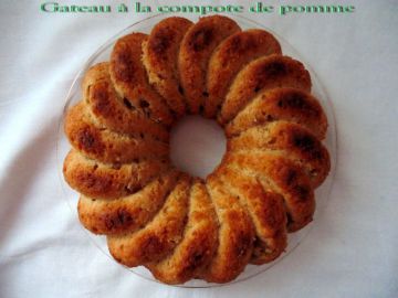 Gateau à la compote de pomme Gateau à la compote de pomme